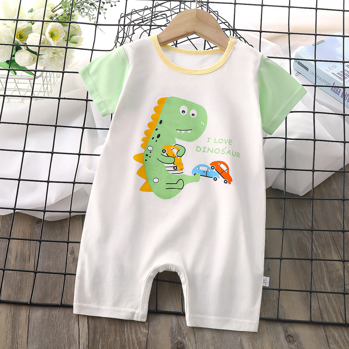 Infant and toddler one-piece crawling clothes, green dinosaur