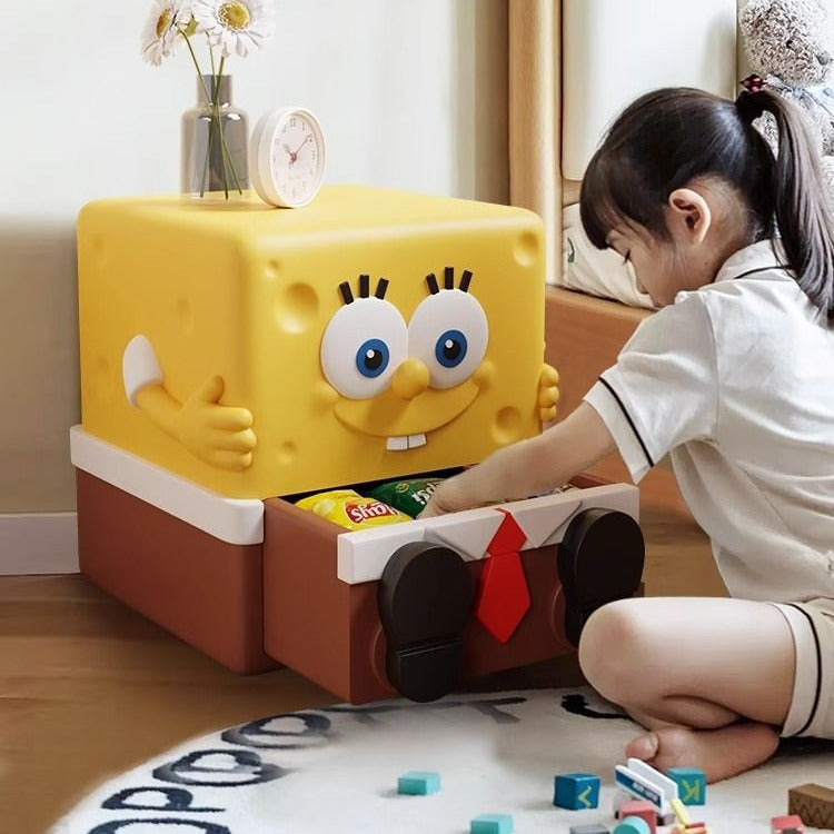 Spongebob Locker, with model