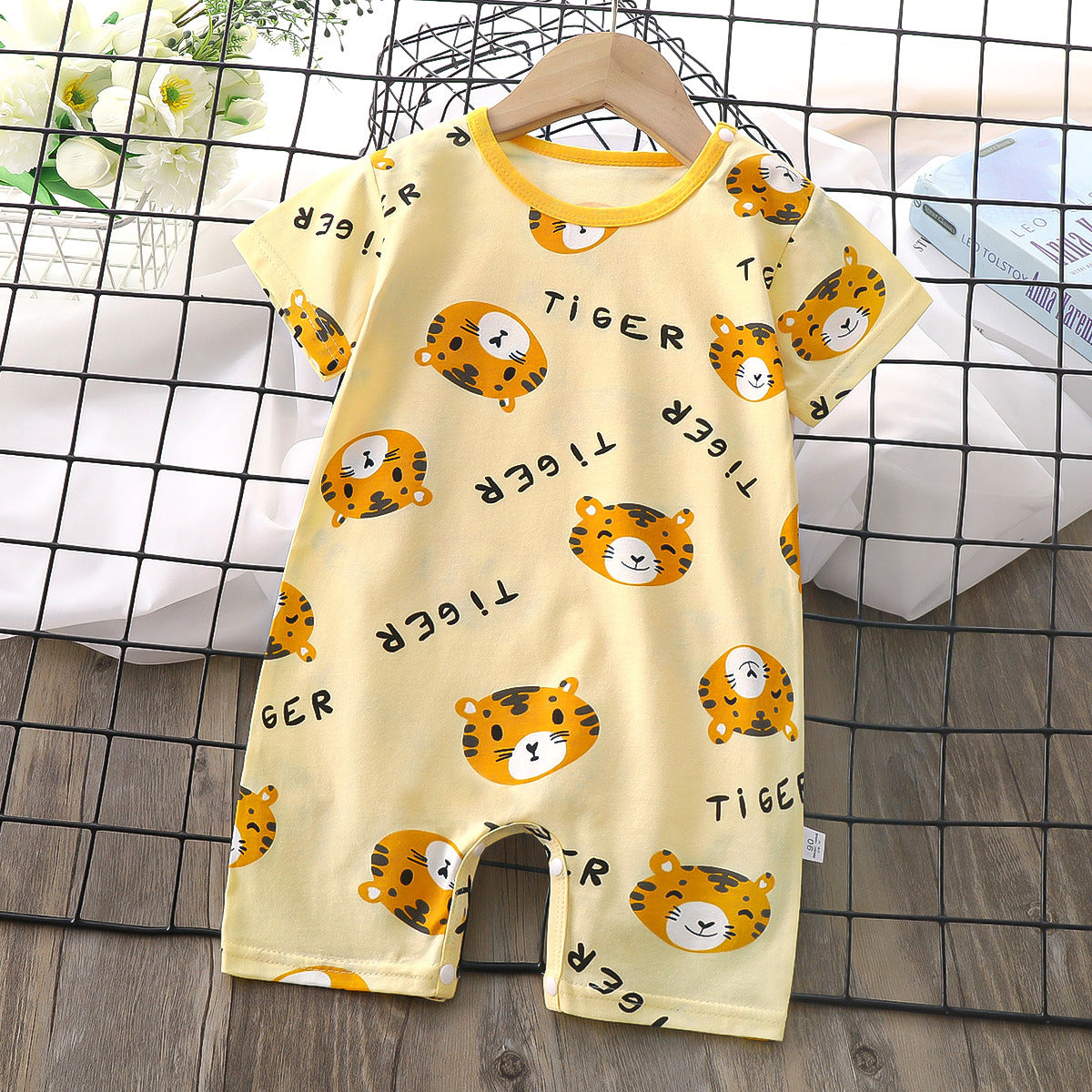 Infant and toddler one-piece crawling clothes, yellow tiger